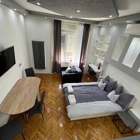 Szechenyi Apartman Miskolc Exteriör bild
