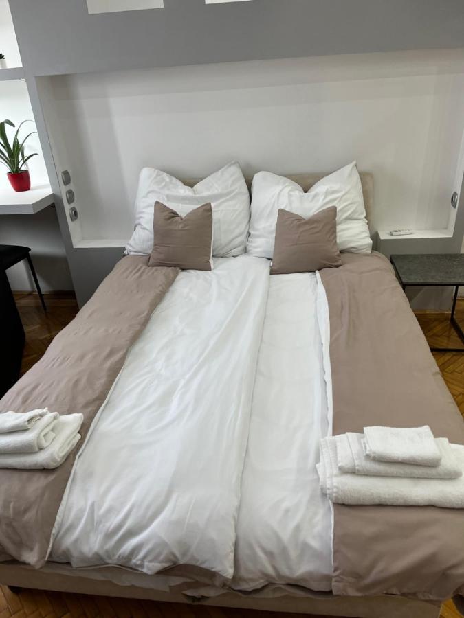 Szechenyi Apartman Miskolc Exteriör bild