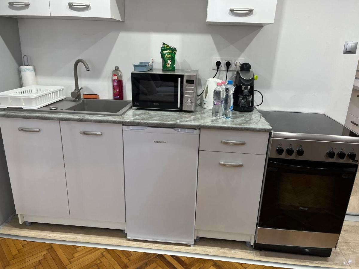 Szechenyi Apartman Miskolc Exteriör bild